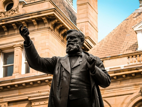 A statue in Bradford city centre